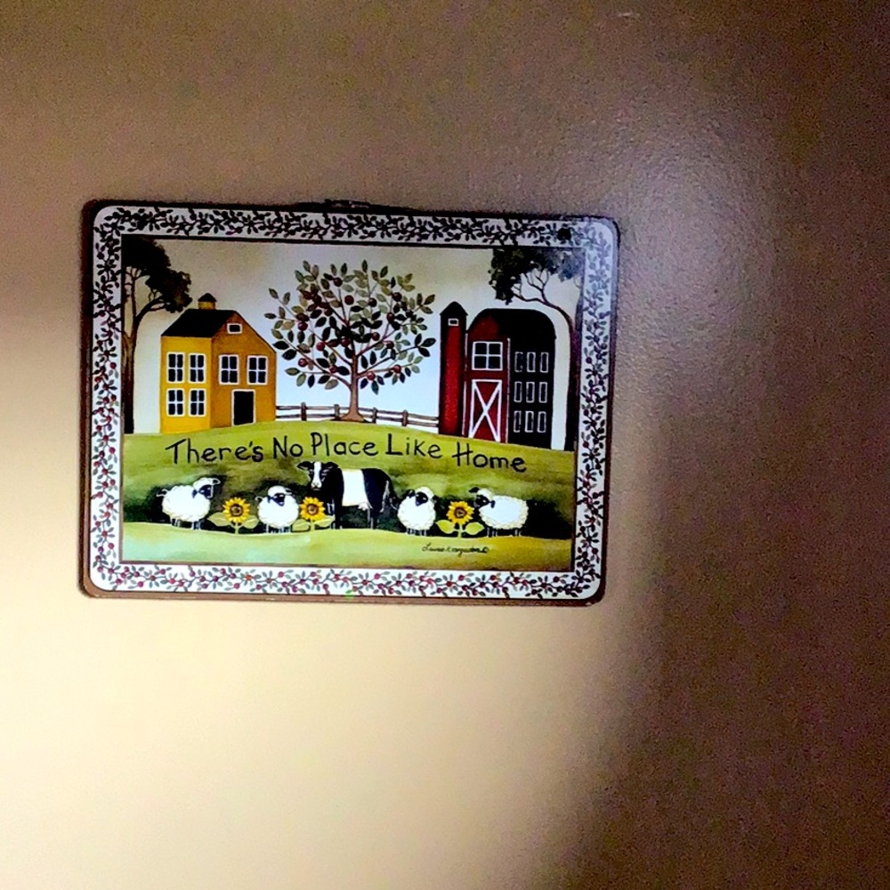 Primitive wall decor